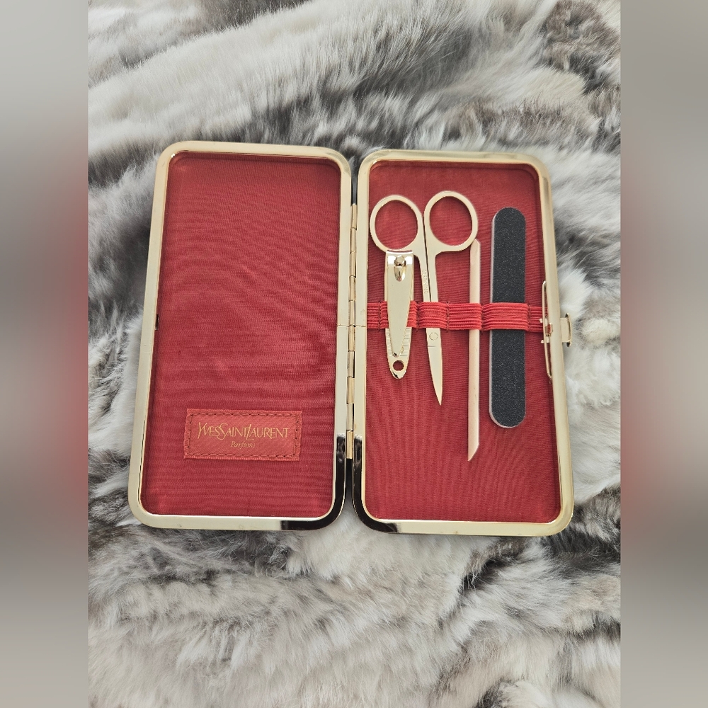 YSL Yves Saint Laurent Set + Case